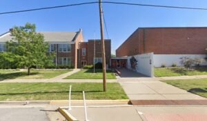 Lyndon School District 421